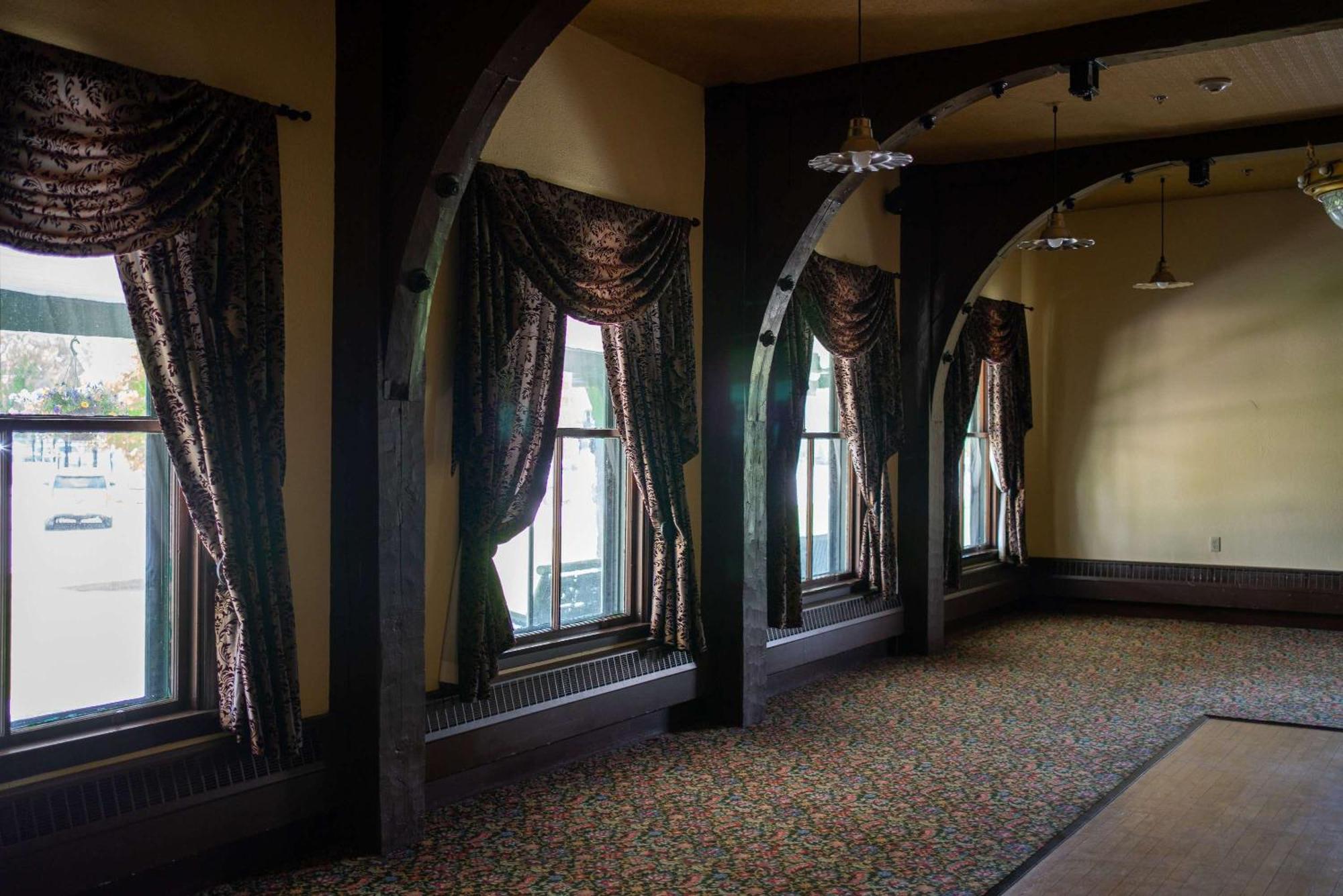 Sheridan Inn - Best Western Signature Collection Экстерьер фото